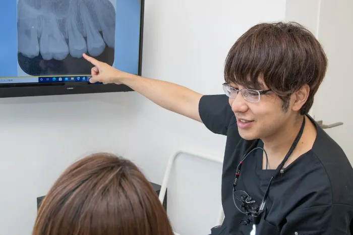 大切な歯をやさしく守る。できるだけ削らない痛みを抑えた治療